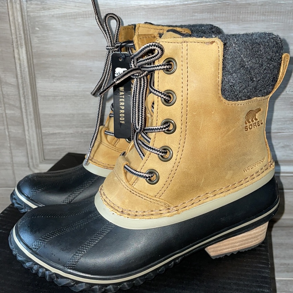 NWT! SOREL Women’s 6.5 SLIMPACK Lace ❄️ snow boot!